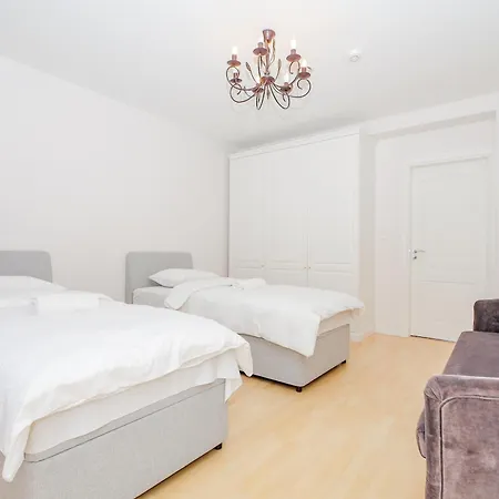 Apartman Near Meridianas With Parking I Cohost *