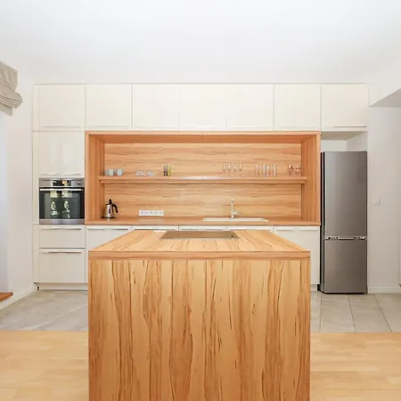 Near Meridianas With Parking I Cohost * Klaipėda