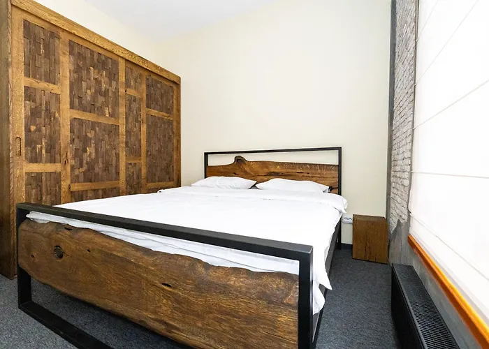 Near Meridianas With Parking I Cohost Апартаменты