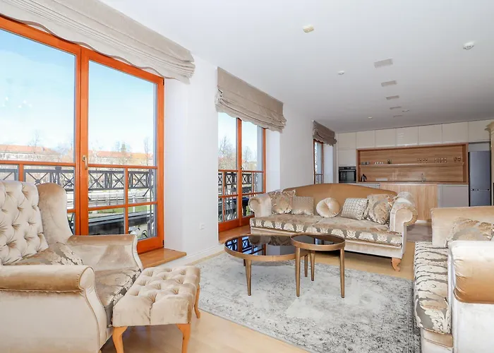 Near Meridianas With Parking I Cohost Апартаменты *